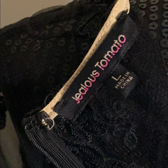 Jealous tomato lace dress - Picture 10 of 11